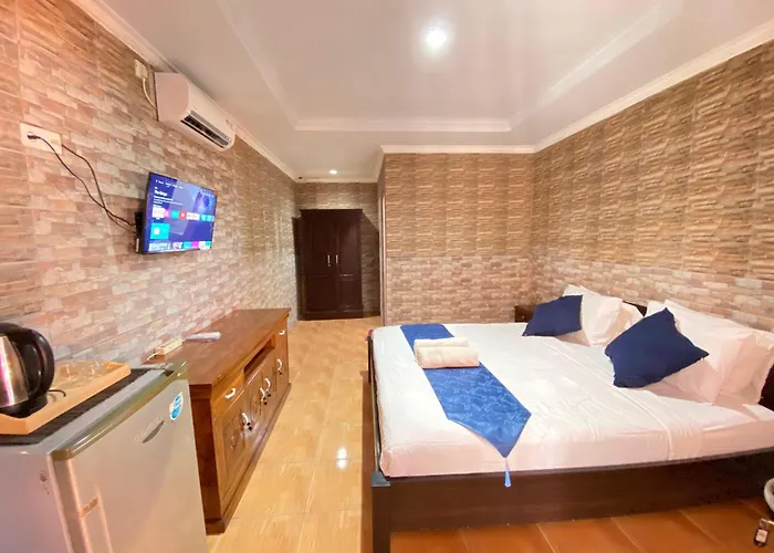 Abi Hotel4 - 1 Minute To The And 1 Second To The Mall Hotel Kuta Lombok